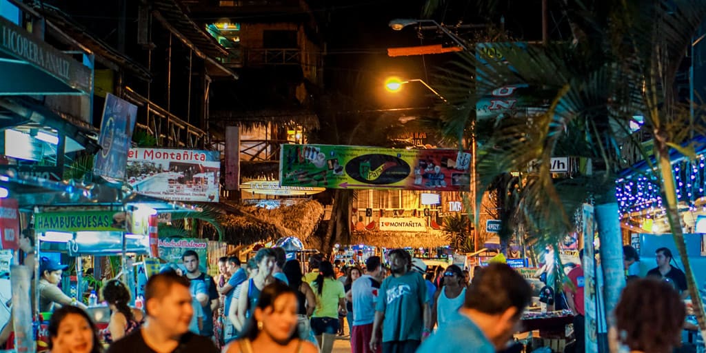 Best Nightlife in Montañita, Ecuador: Greatest Party Spots - Ecuador Hop